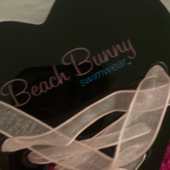 Beach bunny S Scrunch Bottoms Bikini - Picture 5 of 5